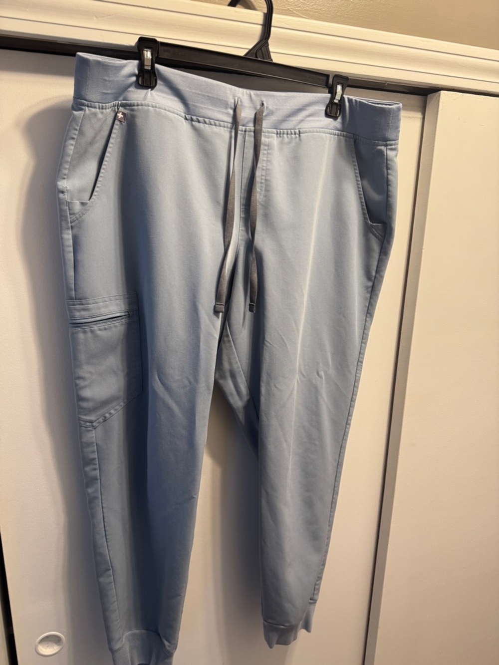 FIGS Zamora Jogger Scrub Pants – Dusty Blue – XL